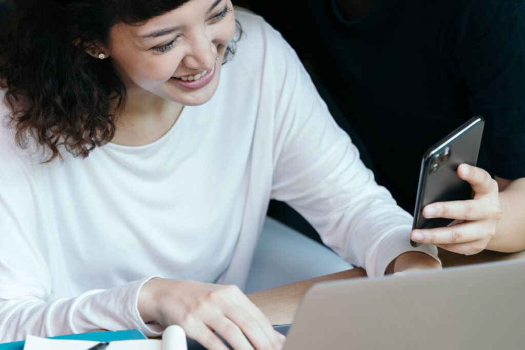 Novos recursos corporativos do Android 14 impulsionam o trabalho híbrido