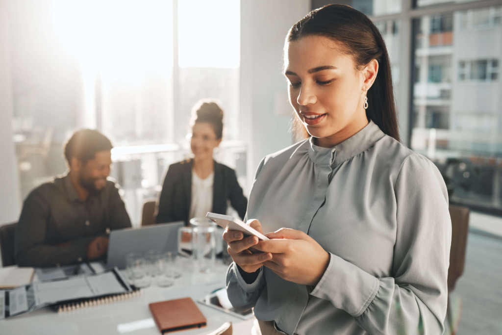 Celular corporativo: um guia completo para empresas e funcionários